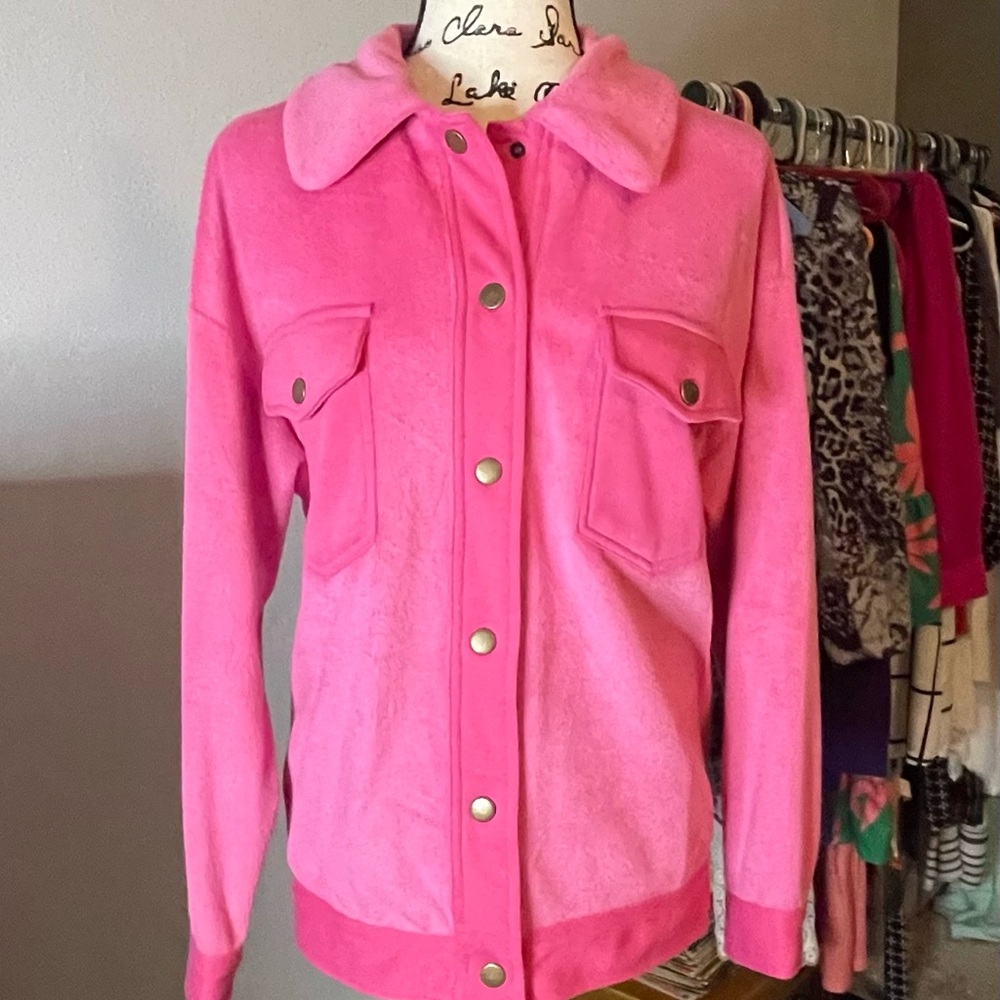 JODIFL- Oversized Pink Button-Up Jacket with chest pockets, super soft and cozy